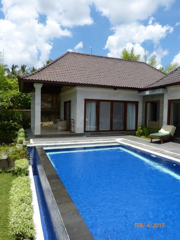 Villa Agung Khalia Ubud Quarto foto